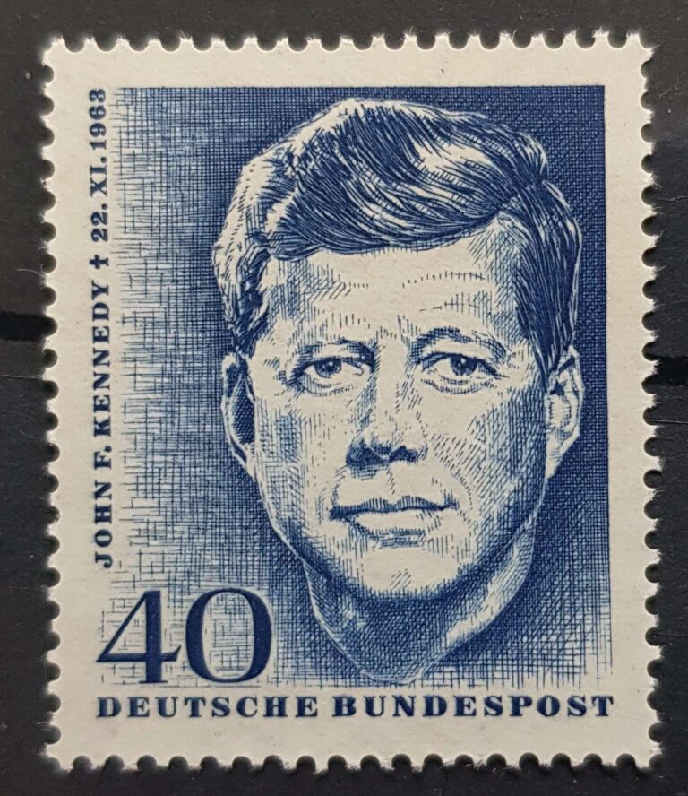 453