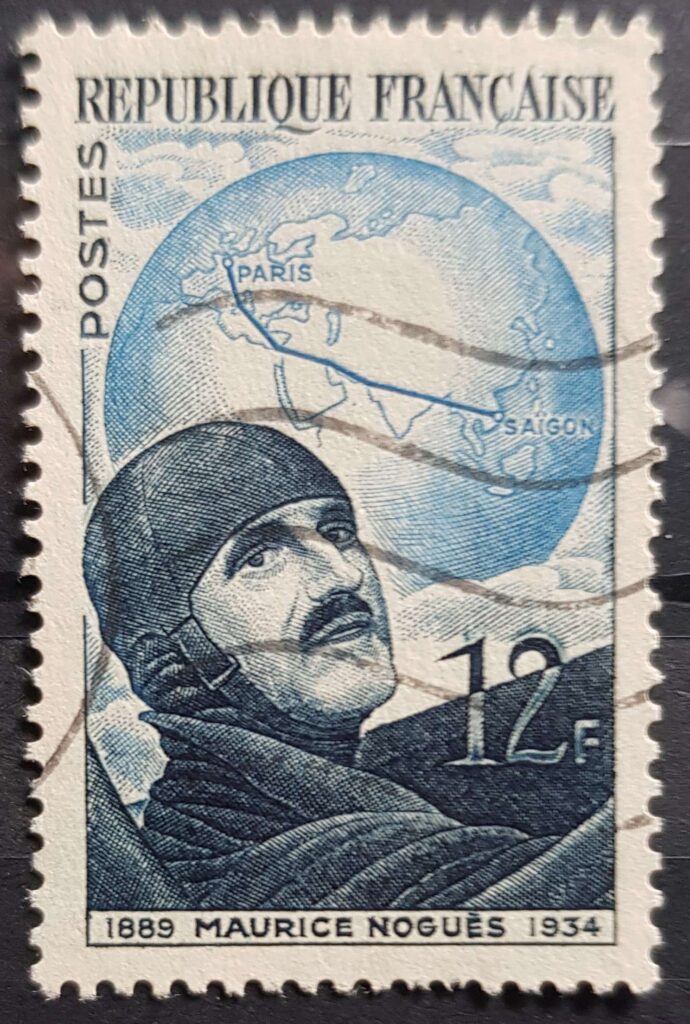 925