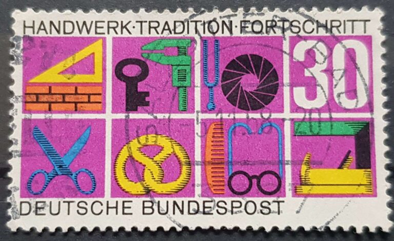553