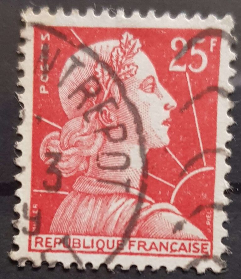 1226