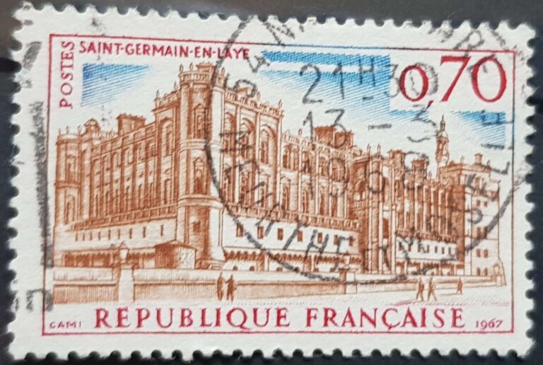 1587