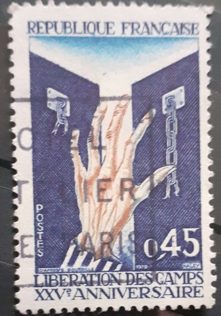1718