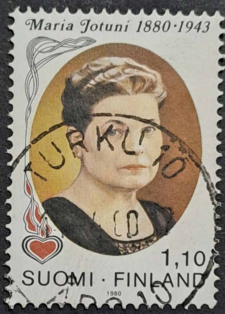 863
