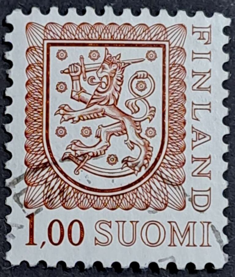 876