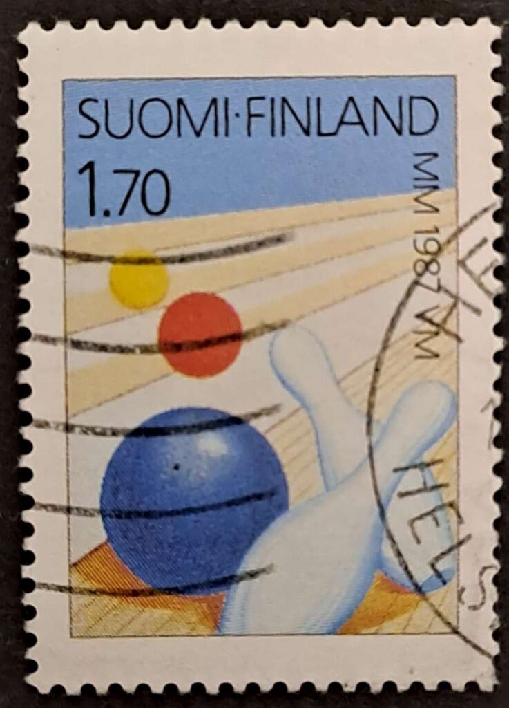 1015
