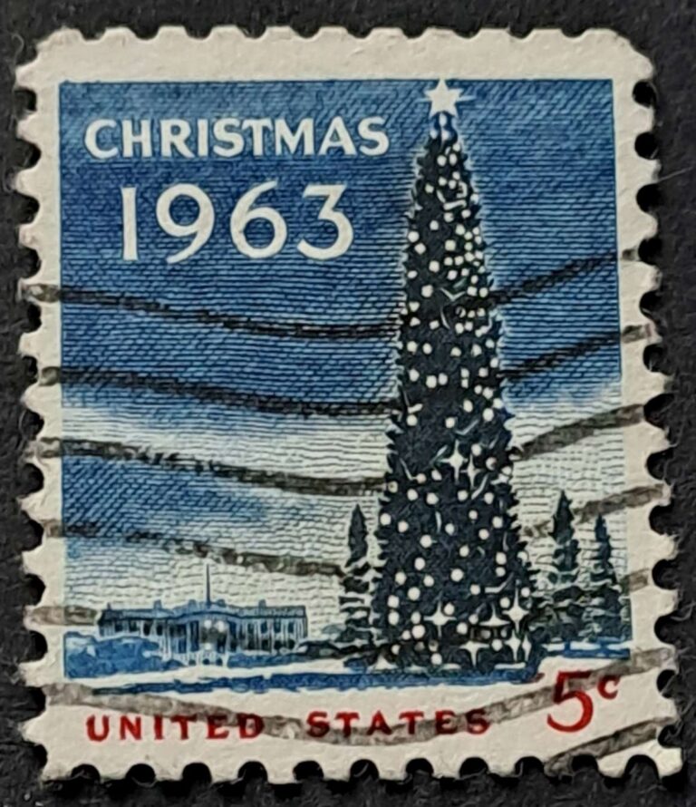 853