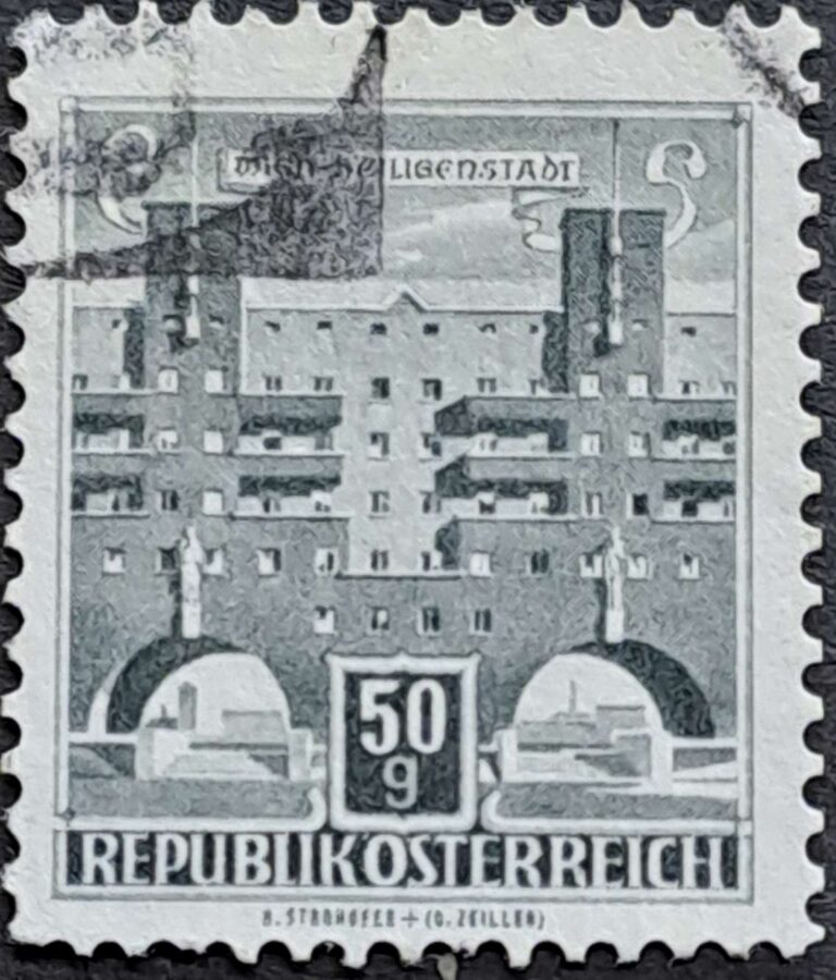 1153