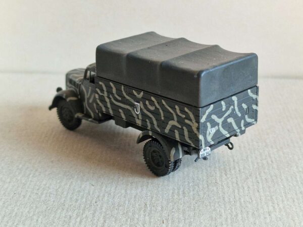 Italieri - Kfz.305 Opel Blitz - obrazek 8