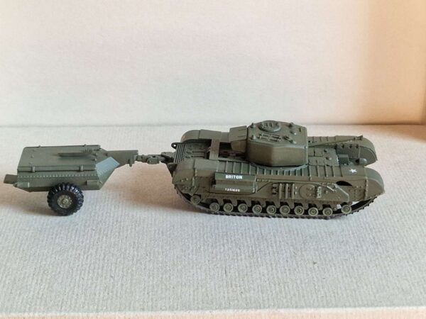 Airfix - Churchill Crocodile Tank - obrazek 4