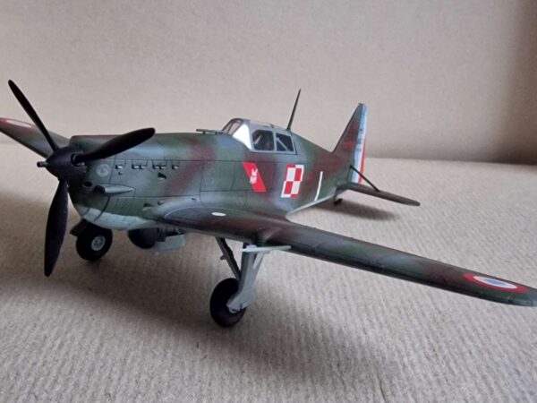 Hobby 2000 - Morane-Saulnier MS-406 - obrazek 14