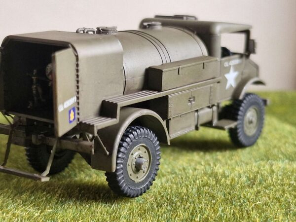 IBG - Chevrolet C60s Petrol Tank - obrazek 25