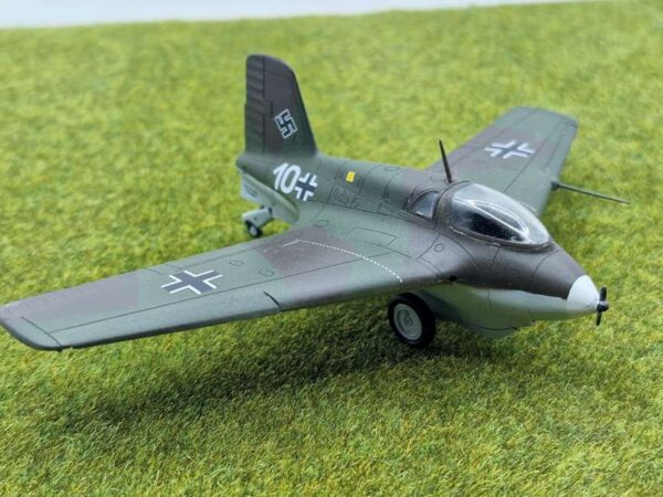 Hobby 2000 - Messerschitt Me163