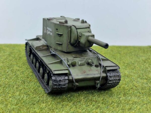 Trumpeter - KV-2 - obrazek 4
